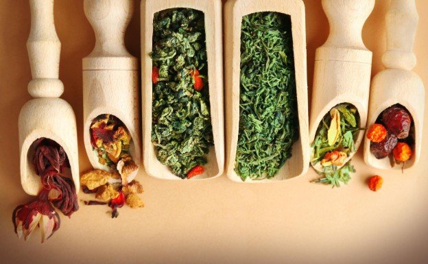 Fresh Herbs vs Dried Herbs: Which Should You Use?