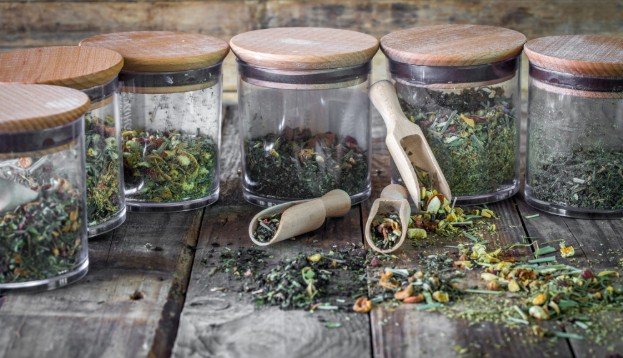 How to Store Fresh Herbs and Keep Them Flavorful